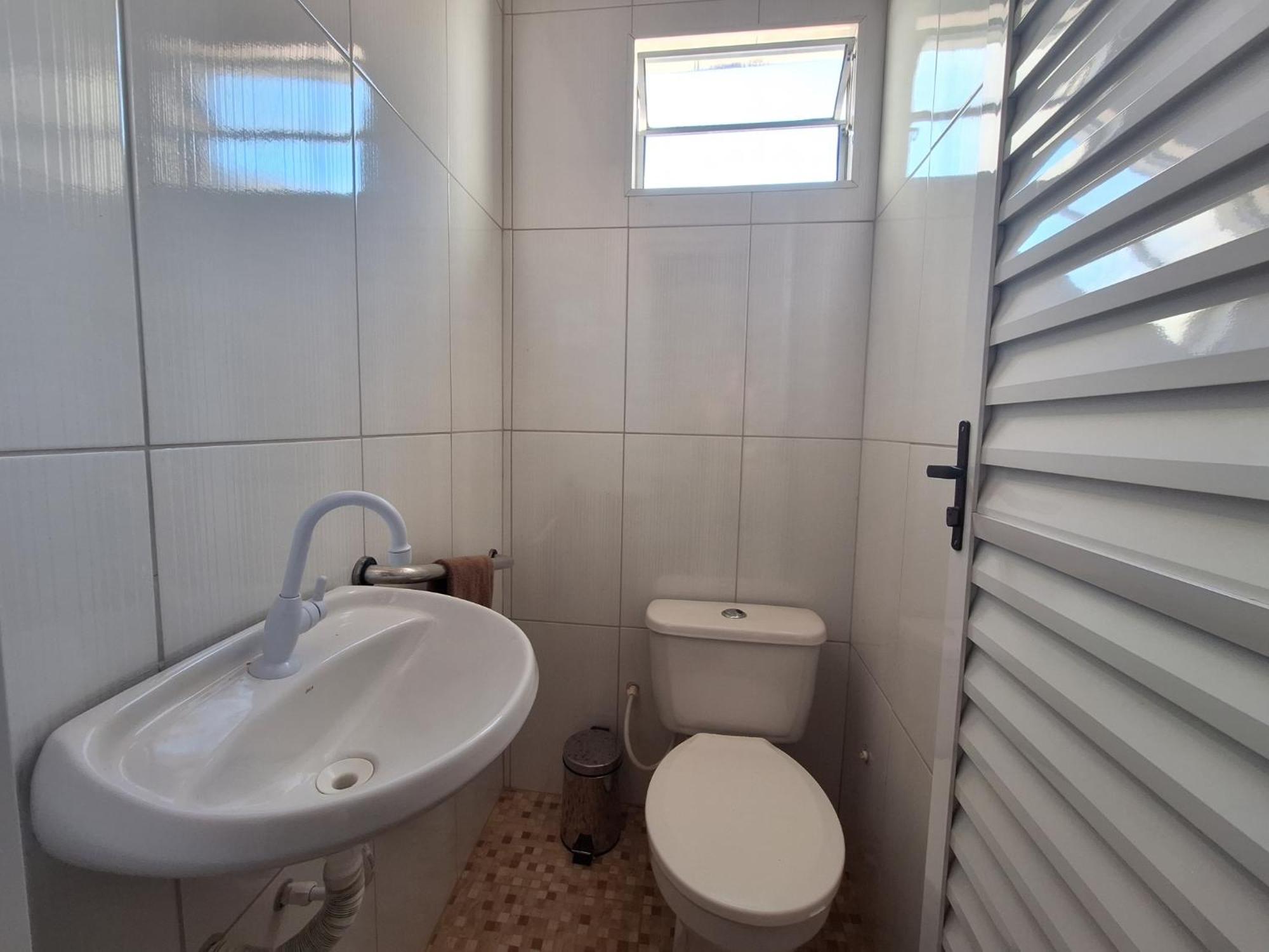 Abaete, harmonia entre a Lagoa e o mar de Itapuã Salvador Exterior foto