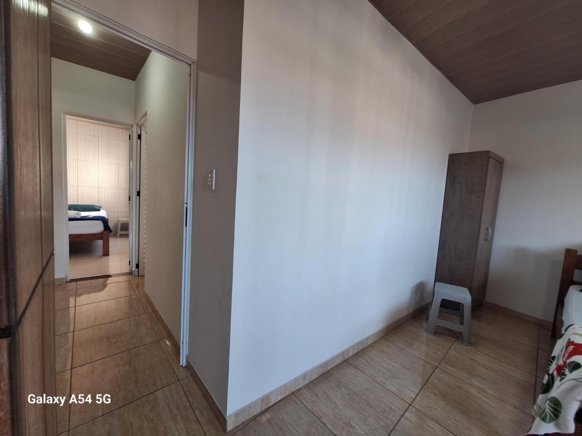 Abaete, harmonia entre a Lagoa e o mar de Itapuã Salvador Exterior foto